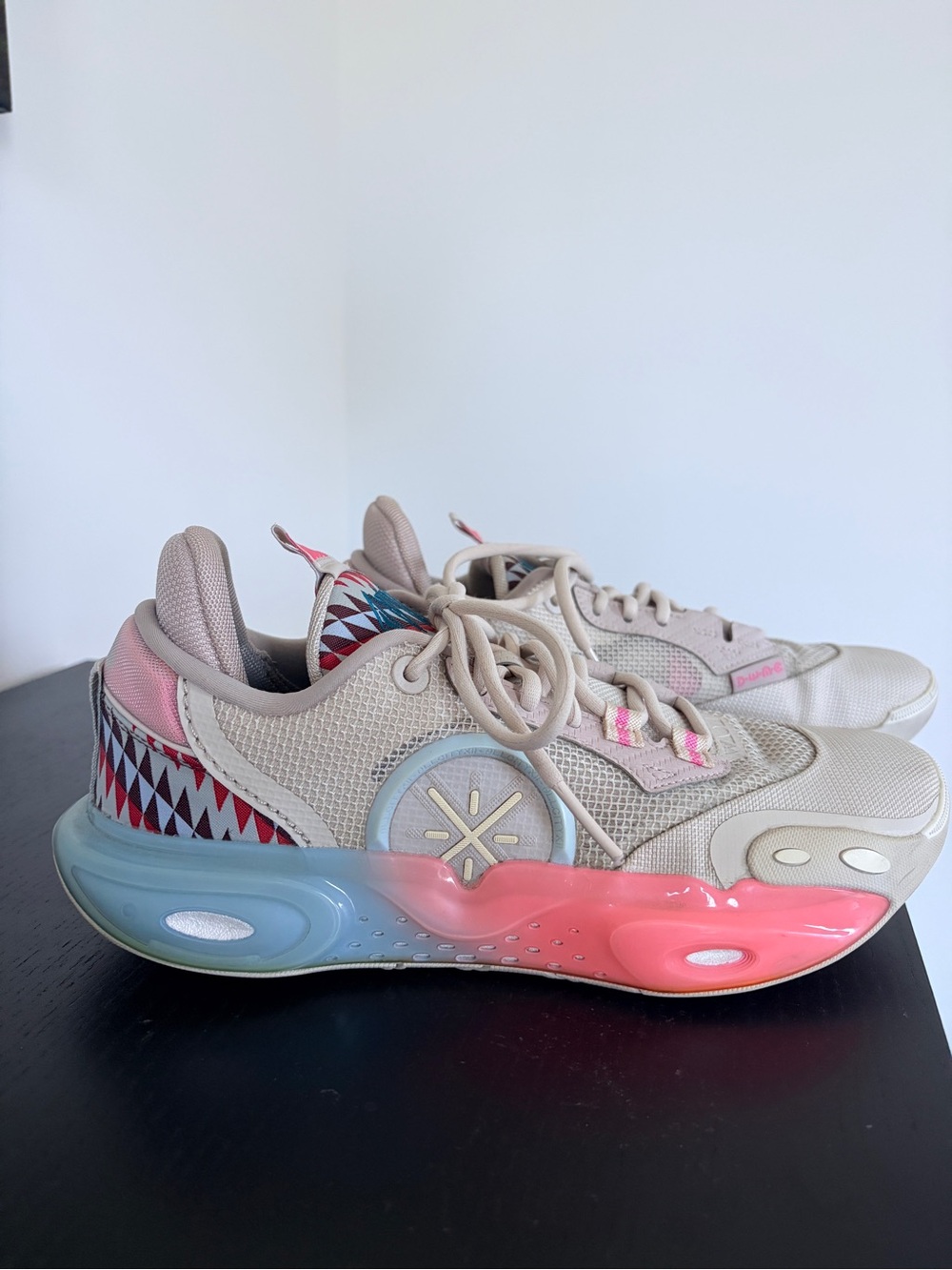 Beige Mesh Basketball Sneakers with Pink Logo Tab
